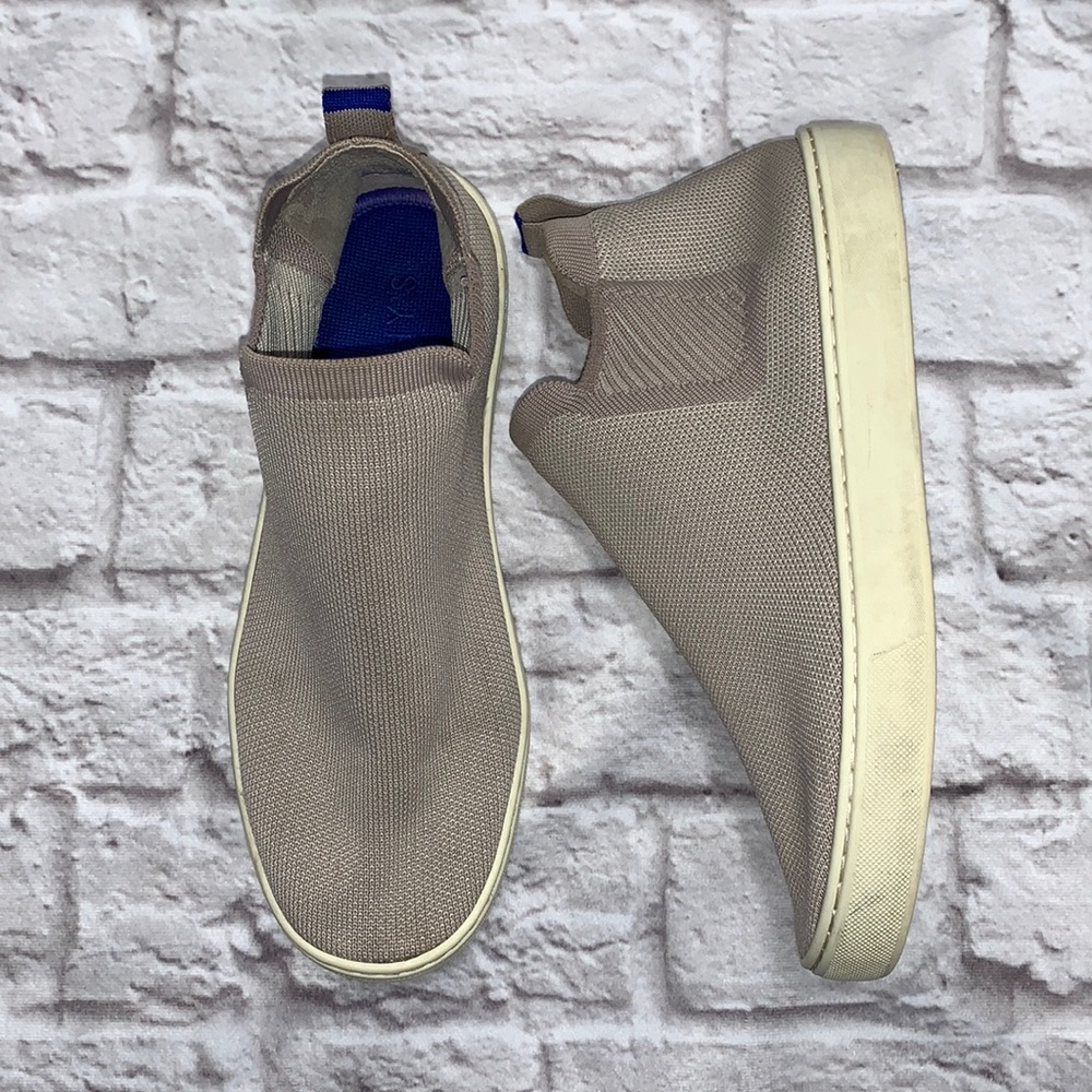 9.5 Rothy’s Chelsea Boot